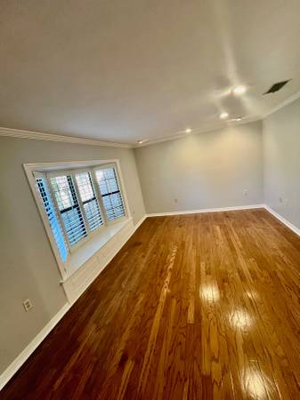 $4,400 / 4br - 3333ft2 - PLEASANT 3333 Square Foot Dade City (4BR/3.5BA/Oversized 2 Car Garage) (Dade City)63980539546626121