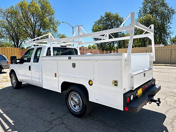 2016 Ford Super Duty F-350 - Photo 6