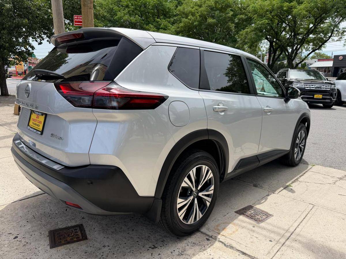 2022 Nissan Rogue SV AWD