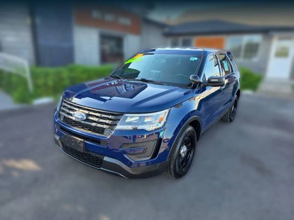 2018 Ford Explorer - Financing Available! Carfax, come see us today. 1