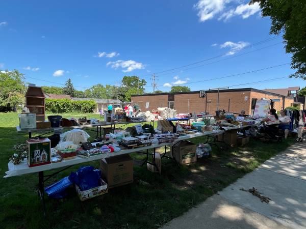 Sigma Alpha Iota Fundraiser Rummage/Craft/Bake Sale 1