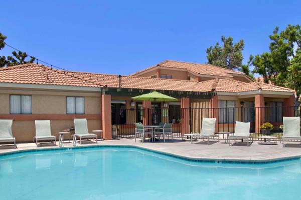 $1,499 / 1br - 579ft2 - Loft, Dishwasher, 1 Bed64028082044162122