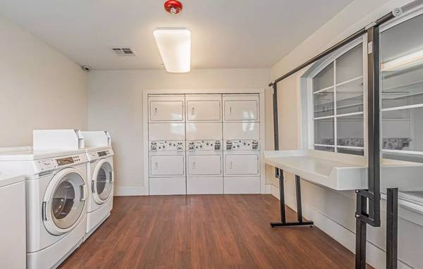 $1,439 / 2br - 1026ft2 - Make yourself at home in comfort and style! 2 Bed / 2 Bath 1026 SqFt (Saginaw)63867602914177120