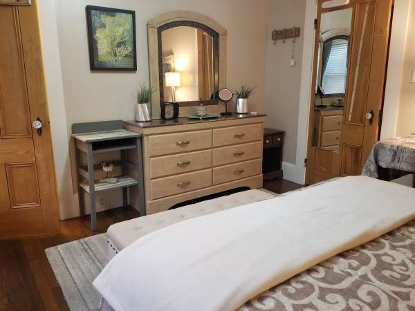 $650 SPACIOUS, PEACEFUL 1-BED, 1-BATH (oakland west)63826176794243120