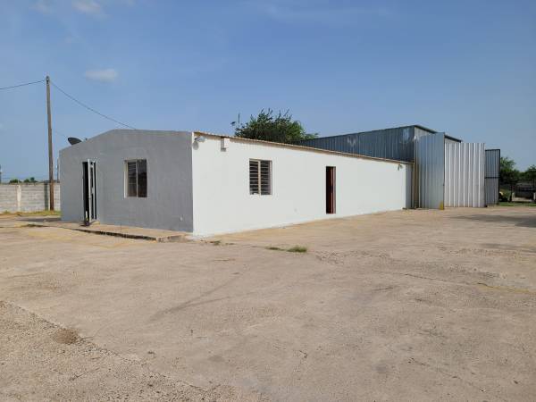 $2,000 $2,000 / 6075ft2 - Commercial property / Body or mechanic (Alton Texas (Alton Tx)64198891264257121