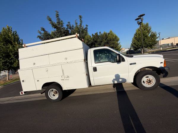 2000 Ford F350 - Photo 2