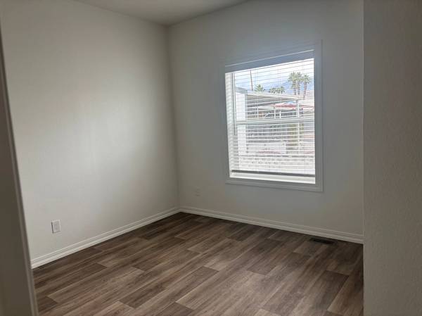 $94,995 / 1br - 509ft2 - NUEVA Vivienda Móvil Individual NUEVA de 2025 en Comunidad Vallada de 55+ (Cathedral City)63668353580801124