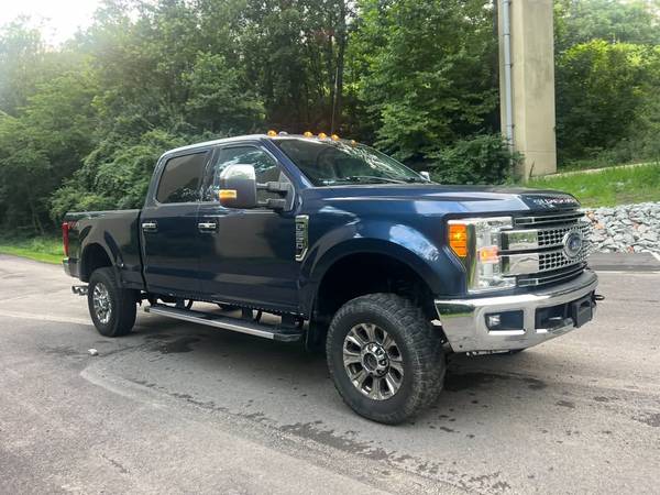 2017 Ford F250 SUPER DUTY Crew Cab Lariat FX4 4x4 Pickup 79k Miles - $39,90063625169639811124