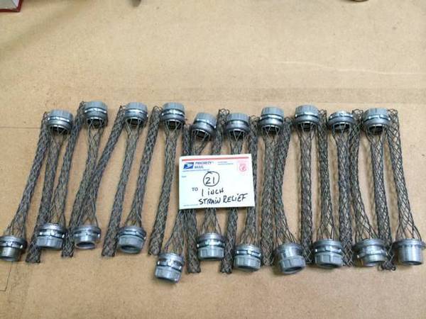 21) Woodhead 36512 1" Insulated Wide Range Grip, Male, 0.700-0.970" 1