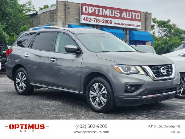 1 2019 Nissan Pathfinder - Financing Available! 1