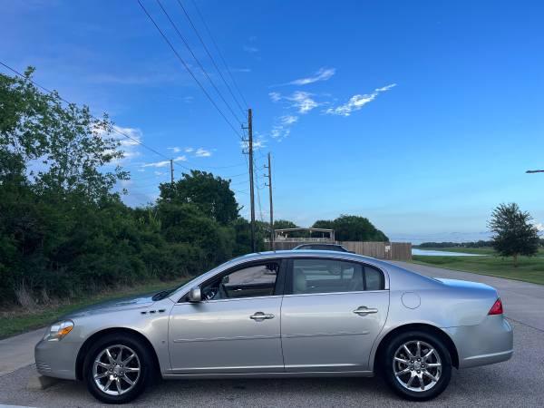 2008 Buick Lucerne SUPER LIMPIO - $5,000 (West Houston)63622153779201122
