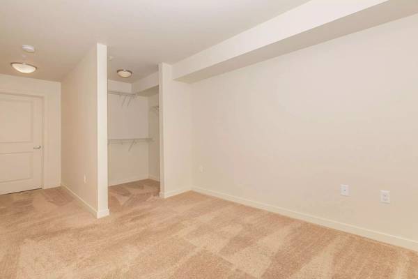$2,039 / 2br - 905ft2 - Your dream 2 bed, 2 bath is closer than you think! Call now! (Covington)63929300926210122