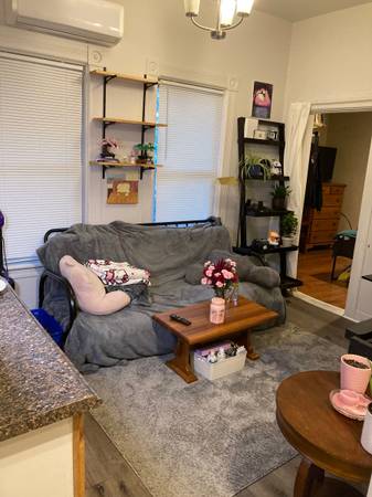$950 / 1br - 320ft2 - 24ED-4 ~ SWEET 1ST FLOOR 1 BEDROOM TUCKED INSIDE A WOODED HILLSIDE (Brattleboro)63992934403587122