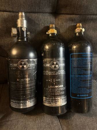 3 CO2 Canisters 1