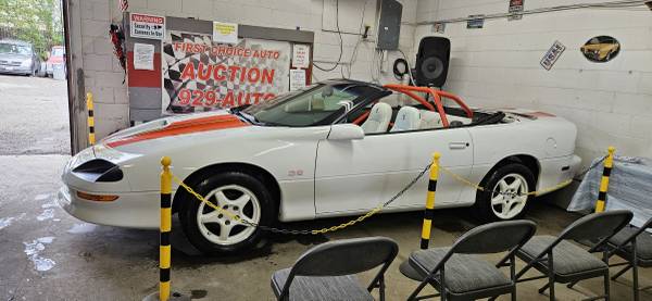 🔥1997 Chevrolet Camaro SS 30th Anniversary Convertible – ONLY 25K Miles! - $17,995 (Anchorage)63470608044673120