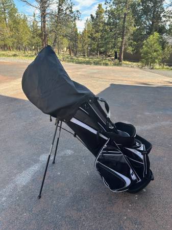 Maxfli Automatic Stand Golf Bag NO Golf Clubs 1