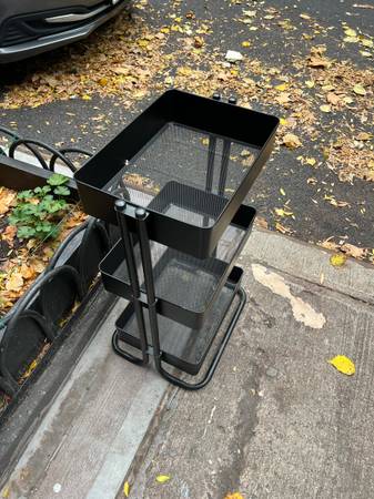 Curb alert - steel utility cart 1
