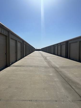 $1 50% off Storage for your first 2 months! (Turlock)63654928732419123
