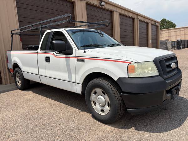 2006 Ford F150 XL work truck great condition - $4,000 (Aurora)63621873929601122