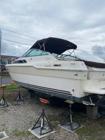 1983 27 SEARAY PARTING OUT 1