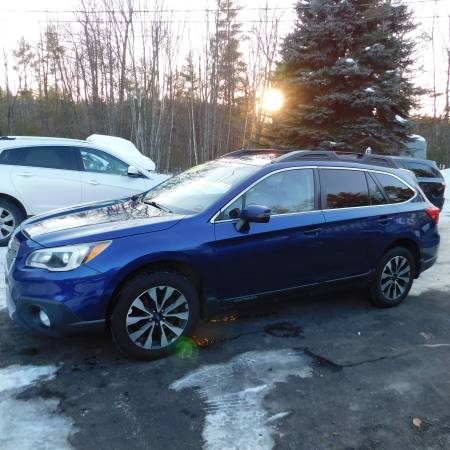 2017 Subaru Outback - Limited/NAV, back up camera, blue tooth, 1 owner 1