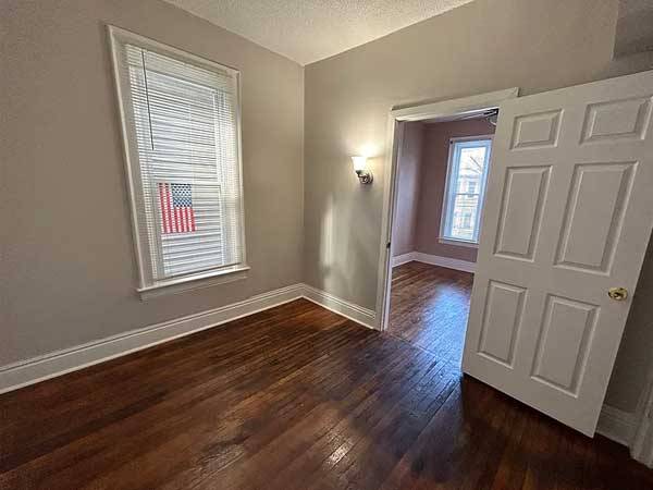 $750 / 2br - 972ft2 - Luxury_2br-1ba House for RENT~!! (Pittsburgh, PA)64013205331073121