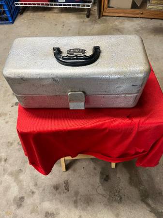 UMCO 803 tacklebox 1