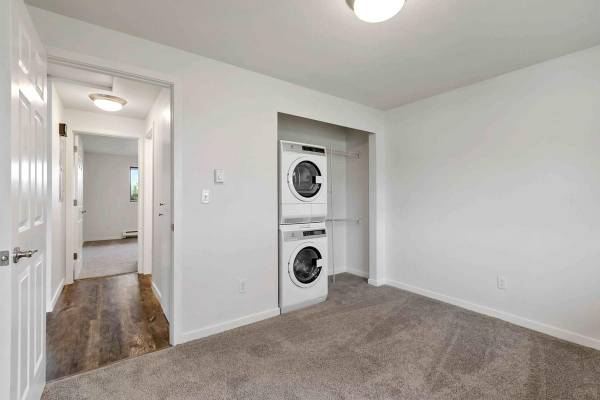 $2,095 / 2br - 800ft2 - Calefacción, Cocina, Electrodomésticos de acero inoxidable, Porche (Sumner)63934419685635120