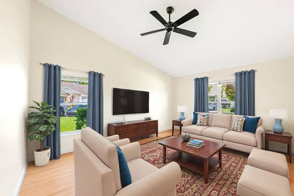 $299,000 / 2br - 2411ft2 - Hagamos un Trato. 🏡Vendedor Motivado. St Lucie West (Kings Isle)63867048814593123