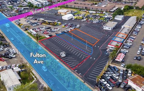 AUTO SALES AVAILABLE FOR LEASE!!OFFICE + LARGE CAR LOT 1