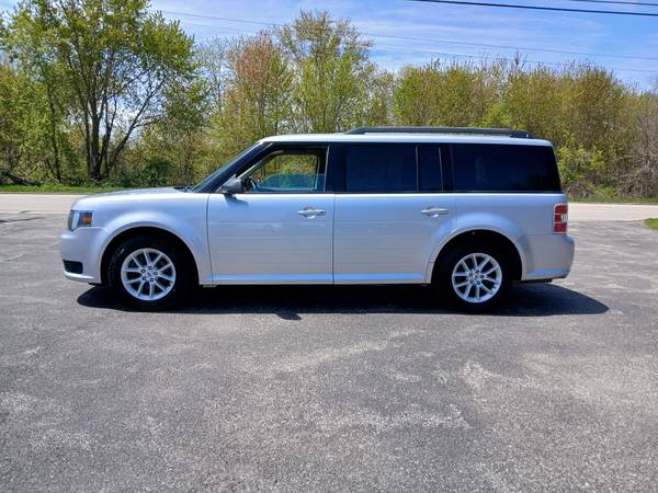 2016 FORD FLEX - $5,999 (BEACH PARK, ILLINOIS)63618758848259124