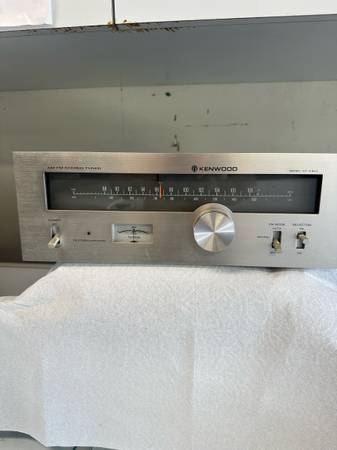 Vintage Kenwood Tuner 1
