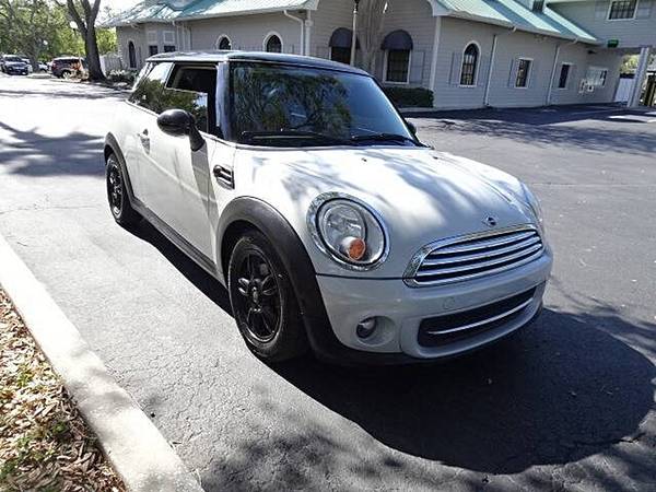 2013 MINI Hardtop Cooper 2dr Hatchback - $4900.0063443606031747123