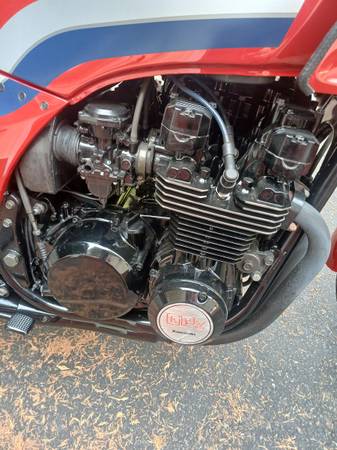 GPZ750, Honda 650 Cafe Racer, Honda Dream, Honda cb200 - $1234 (Bellingham)63435886214273123