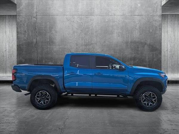 2024 Chevrolet Colorado 4x4 4WD Camioneta Chevy ZR2 Cabina Doble - $46,677 (Llame al *(480) 372-8478* para confirmar disponibilidad al instante)63486013911041122