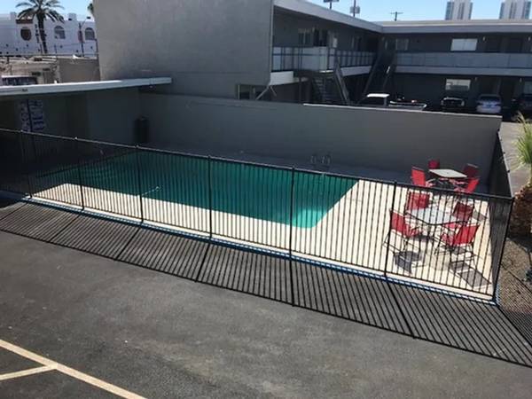 $799 / 275ft2 - Studio 1ba, Cable Ready, Utilities Paid (1521 Casino Center Blvd., Las Vegas, NV)63907028185090121