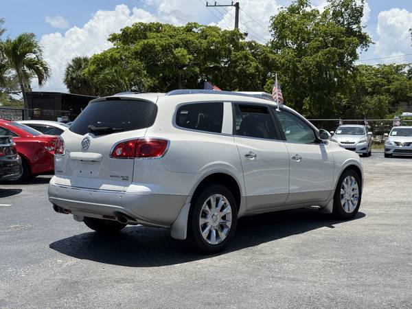 2011 Buick Enclave Crossover CXL-2 - LUXURY FAMILY SUV w/ LOW MILES - $9,499 (POMPANO BEACH)63489617697537124