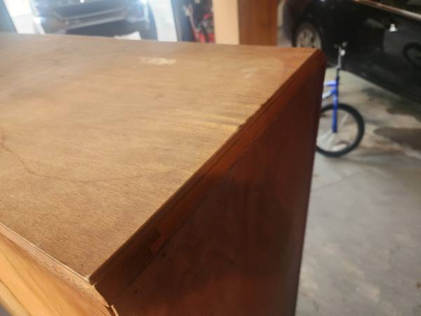 Antique Armoire - $20 (Clinton)62969132951425121