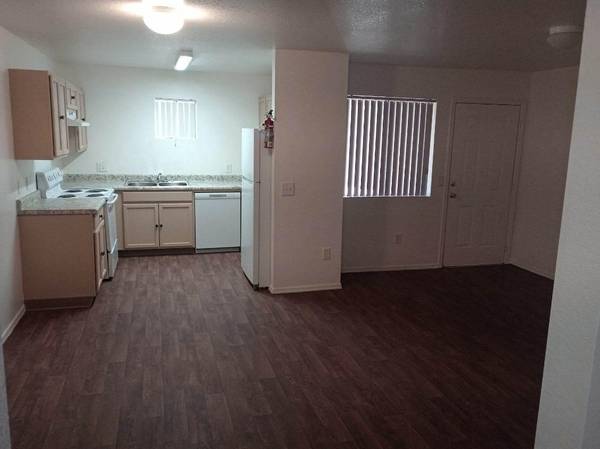 $1,160 / 1br - 700ft2 - 55+, Senior, Disabled & Military Veterans Welcome! Section 8 ok (Phoenix)64024989178115123