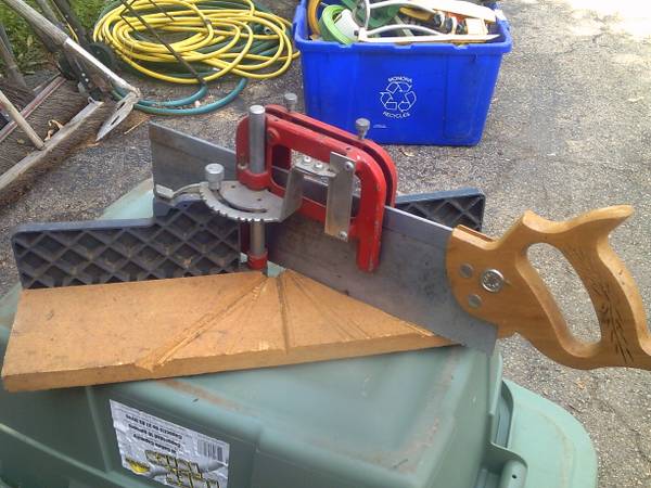 miter saw box with saw 1