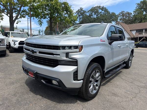 2019 Chevrolet Silverado 1500 RST - Photo 3