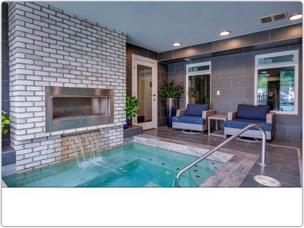 $1,570 / 1br - 764ft2 - Ubicación conveniente en Clackamas - ¡Venga a ver nuestro departamento de 1 habitación / 1 baño! (Clackamas - Cerca del centro comercial Clackamas Town Center)63672619003139123
