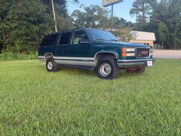 1997 GMC 2500 Suburban - $8.500 (Covington)63438948101891122