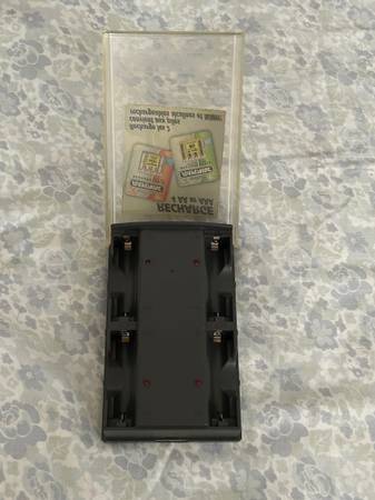 Cargador de baterías - $10 (Vienna)63470449373697121
