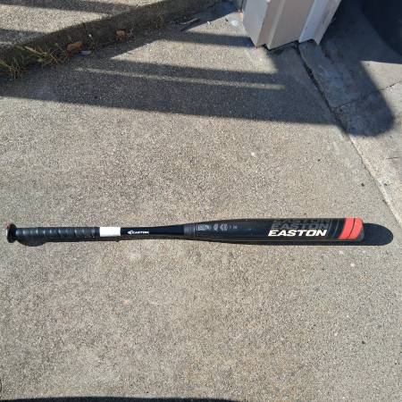 Softball bats  Worth, Marucci, Easton and Golf club 1