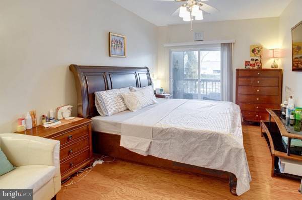 $1,300 Great location close to Rt 50, I-66, 29 Fair Oaks Mall (Fairfax)63779350755075121
