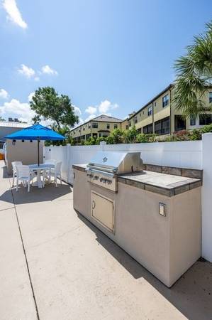 $1,499 / 1br - 525ft2 - Located in Sarasota, 1 bedroom, 1 bathroom, granite countertops. (1872 Phillippi Shores Dr, Sarasota, FL)63791129542401123