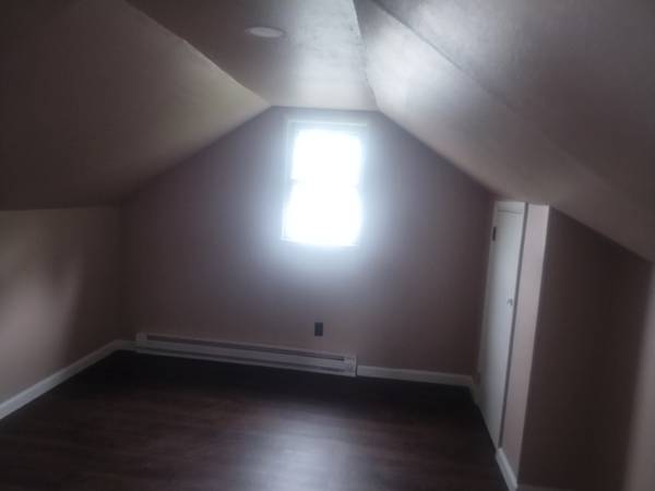 $900.00 / 2br - Cozy 2 Bed, 1 Bath Apt in Endicott, NY - Available 06/01 - $1200/mo64035576542594122
