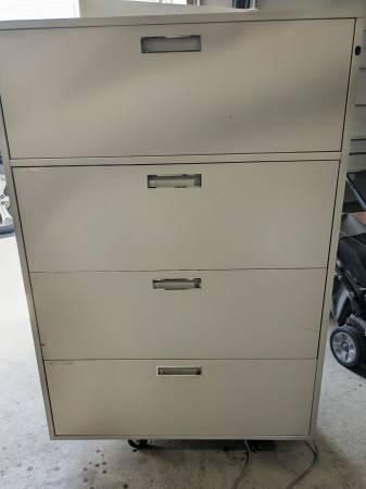 4 Drawer lateral file cabinet 1
