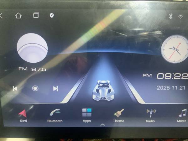 10.1 inch android car stereo and inline amp with back up camra and dvr. 1